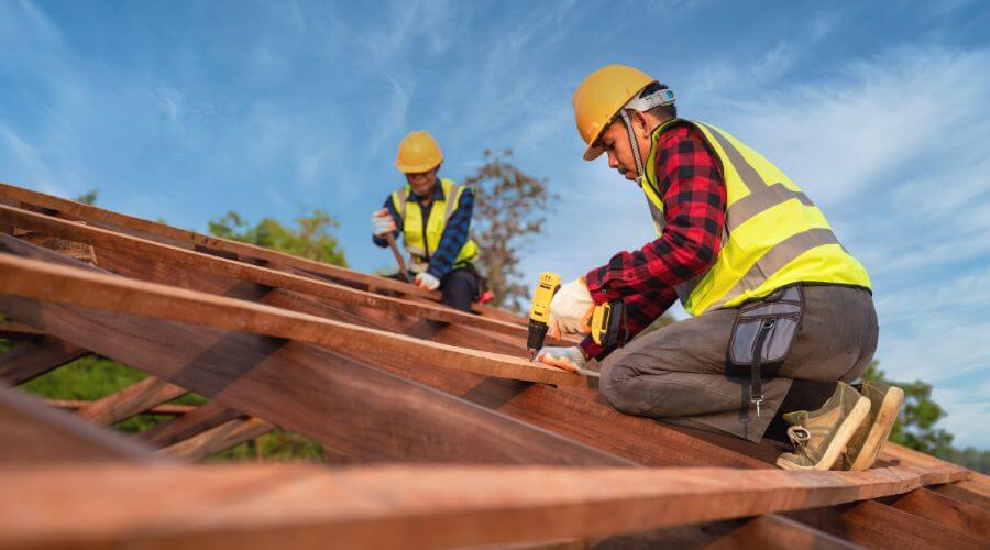 Professional Flat Roofing Installation services in Howey In The Hills, FL